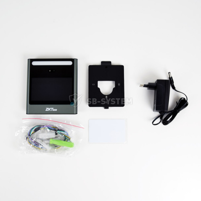 biometricheskiy-terminal-raspoznavaniya-lits-so-schityvatelem-kart-mifare-s-wi-fi-zkteco-eface10-wif-1053319.jpeg