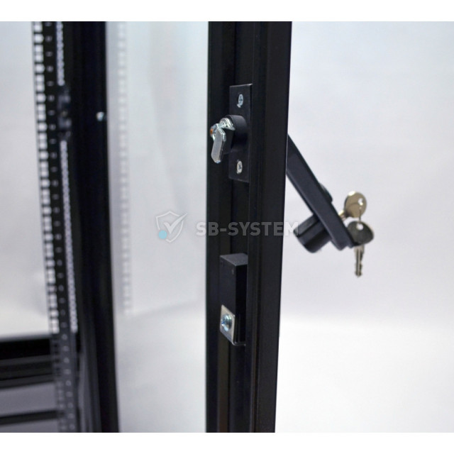 shkaf-servernyy-cms-28u-610-kh-675-ua-mgse2866mb-usilennyy-dlya-setevogo-oborudovaniya-1055773.jpeg