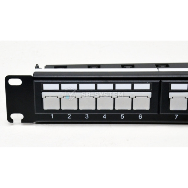 patch-panel-cms-19-quot-24xrj-45-utp-kat-6a-s-organizatorom-kabelya-i-plastikovymi-shtorkami-1063414.jpeg