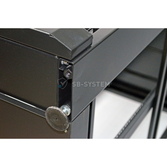shkaf-servernyy-cms-33u-610-kh-1055-ua-mgse33610mb-usilennyy-dlya-setevogo-oborudovaniya-1055818.jpeg