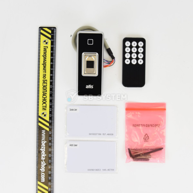 biometricheskiy-kontroller-dostupa-atis-fpr-4-so-schityvatelem-otpechatkov-paltsev-i-rfid-kart-1059015.jpeg
