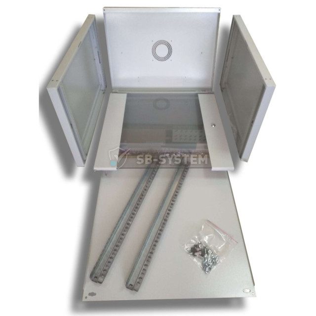 shkaf-servernyy-hypernet-12u-600-x-600-wmnc66-12u-flat-dlya-setevogo-oborudovaniya-1054882.jpeg