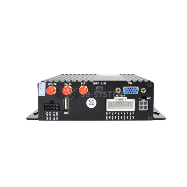 avtomobilnyy-videoregistrator-amdvr-04-3g-gps-wifi-1034012.jpeg