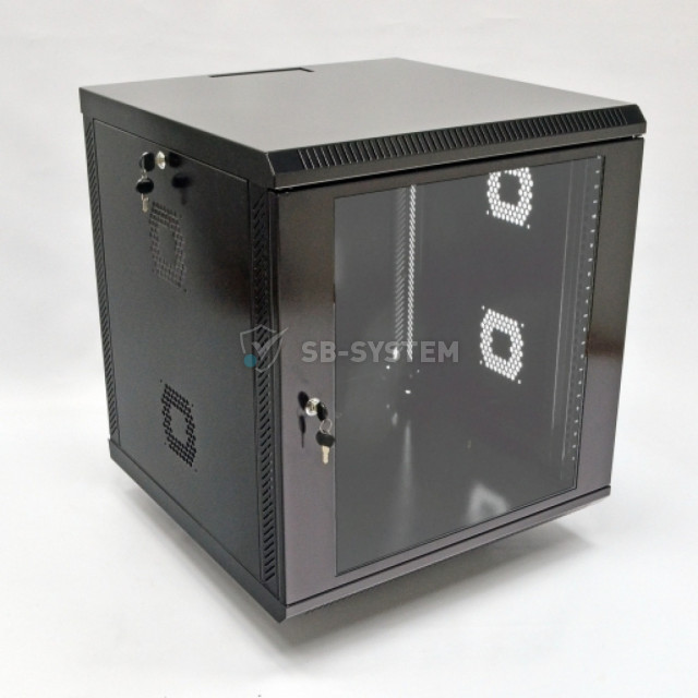shkaf-servernyy-cms-12u-600-kh-600-kh-640-ua-mgswa126b-dlya-setevogo-oborudovaniya-935742.jpeg